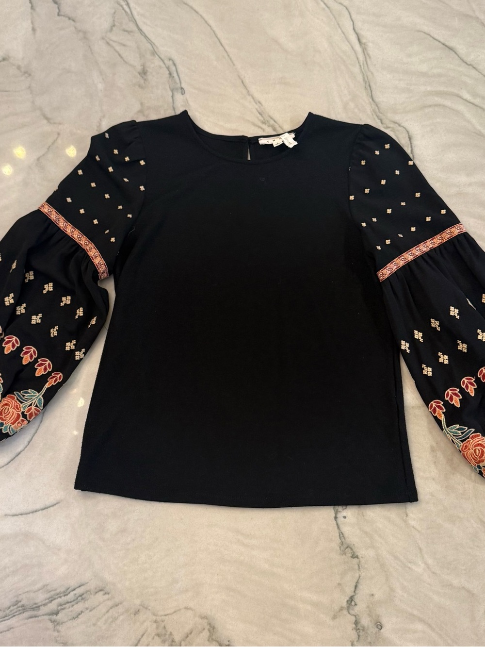 THML Women’s Embroidered Floral Top